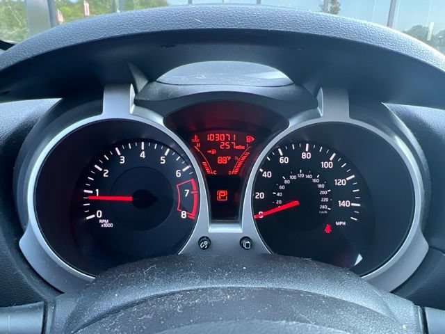 Used 2013 Nissan Juke SL FWD image 14