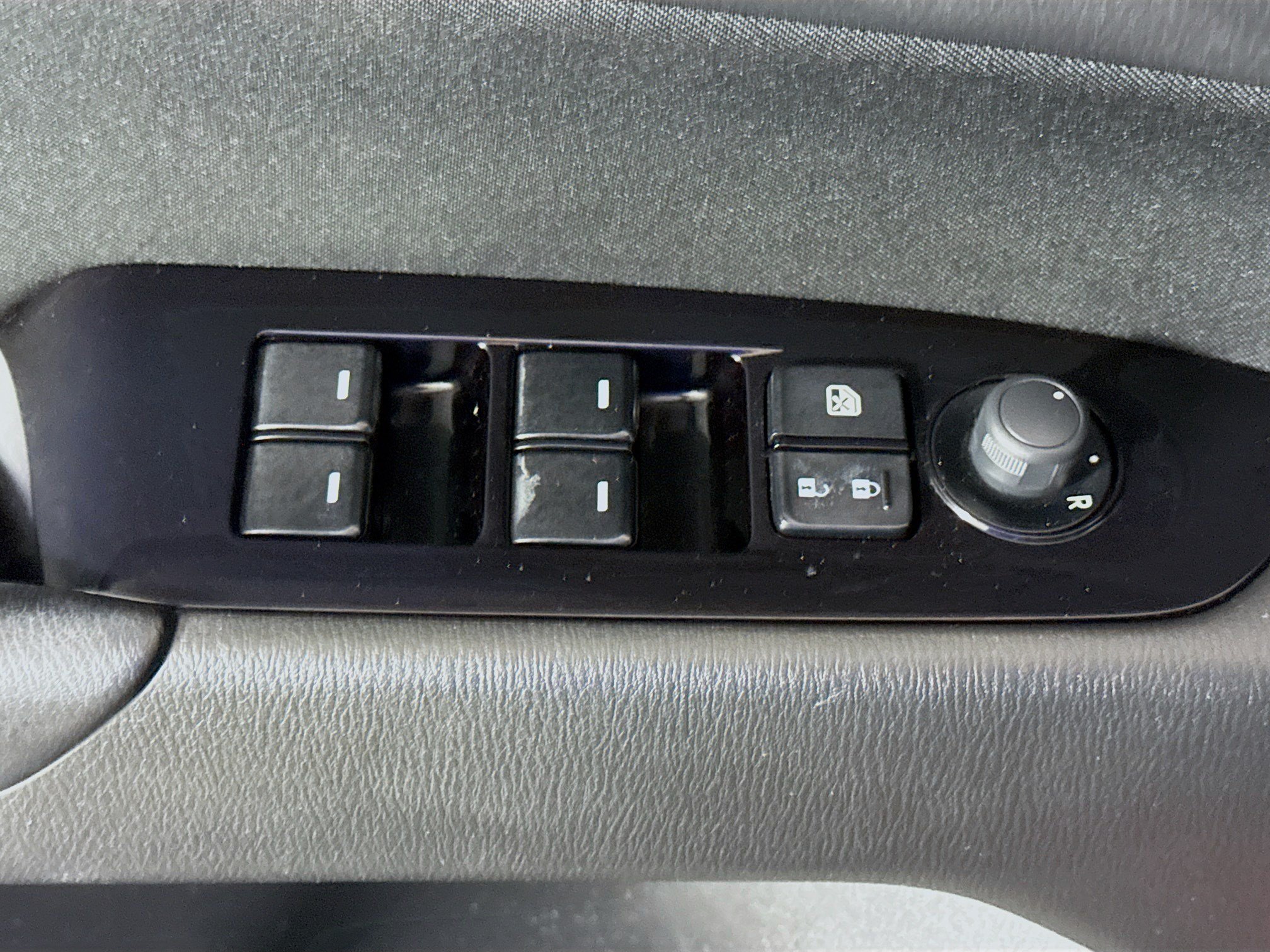 Used 2021 MAZDA CX-5 Sport FWD image 24