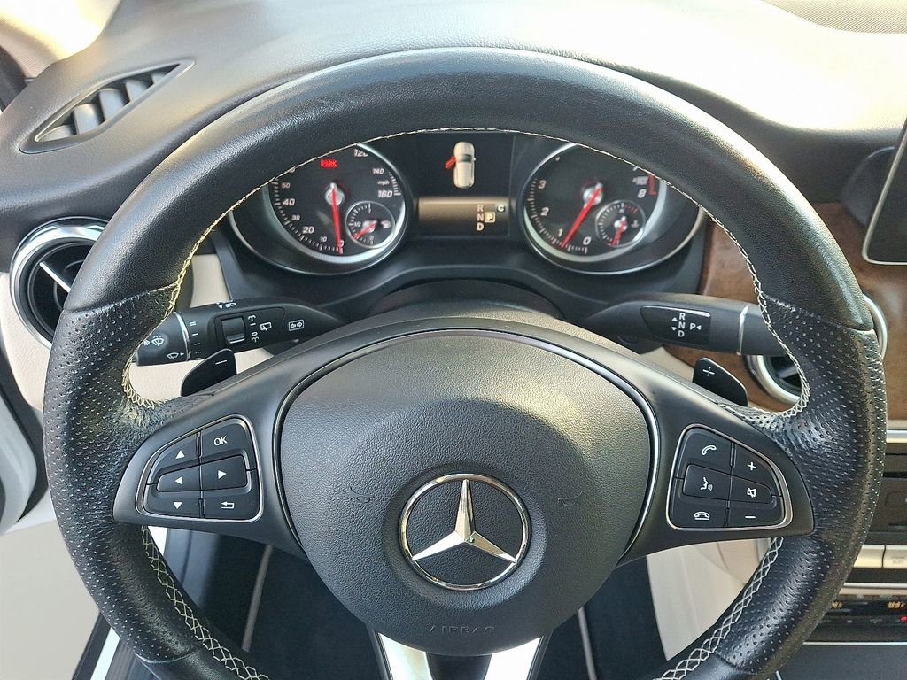 Used 2019 Mercedes-Benz GLA 250 4MATIC image 21