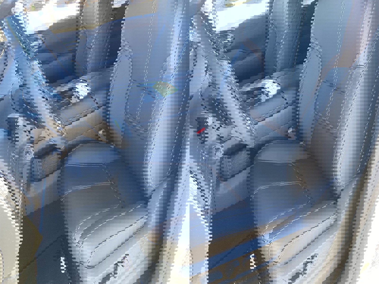 New 2026 Nissan Armada SL w/ Captain's Chari Seat Package image 21