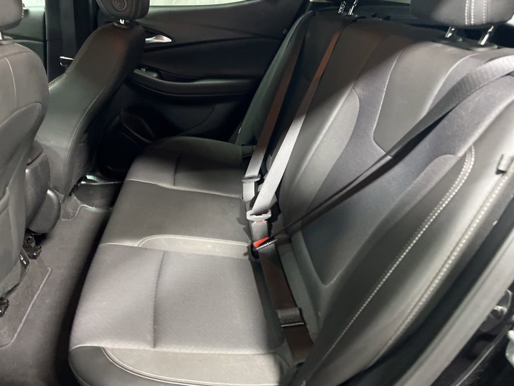 Used 2025 Buick Encore GX Preferred image 15