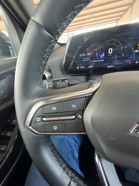 Used 2026 Chevrolet Equinox LT AWD/4WD image 18