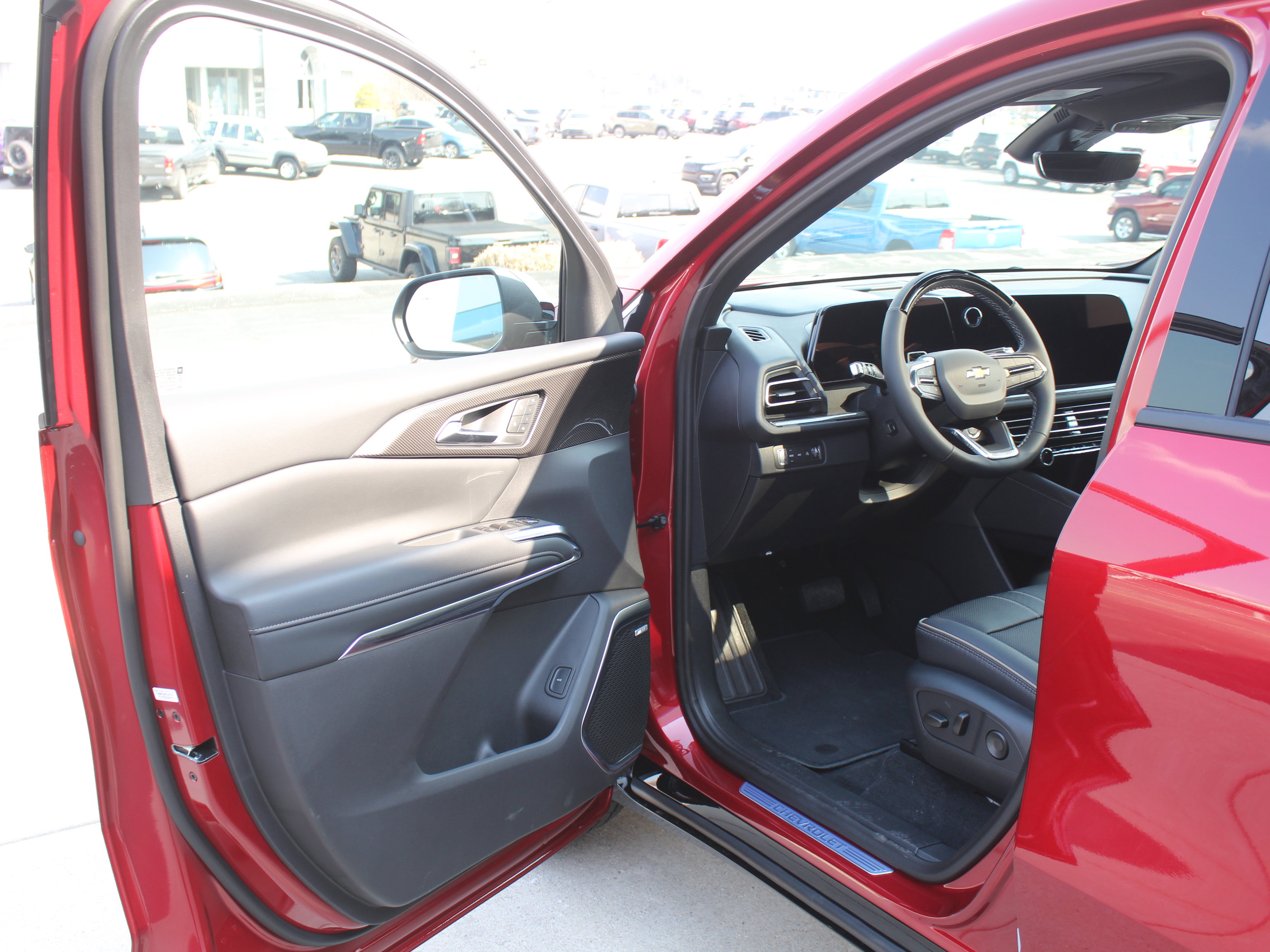 New 2026 Chevrolet Traverse High Country image 8