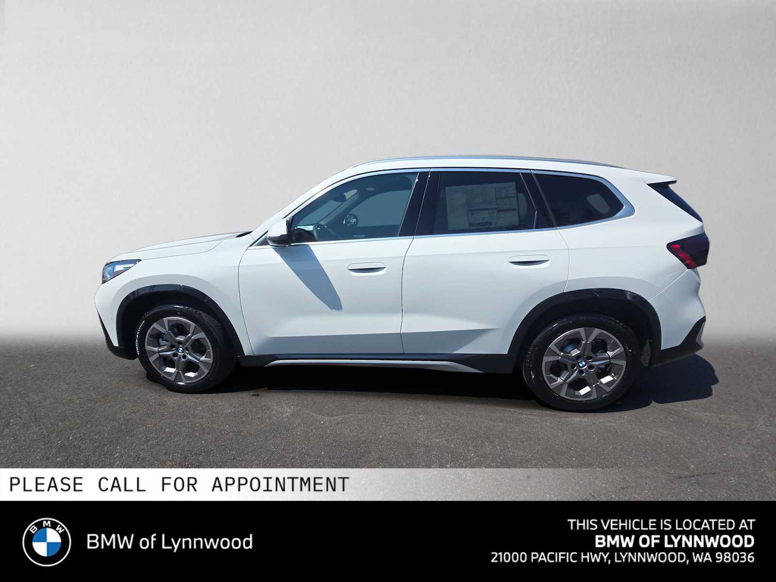 New 2026 BMW X1 xDrive28i w/ Technology Package AWD/4WD image 6