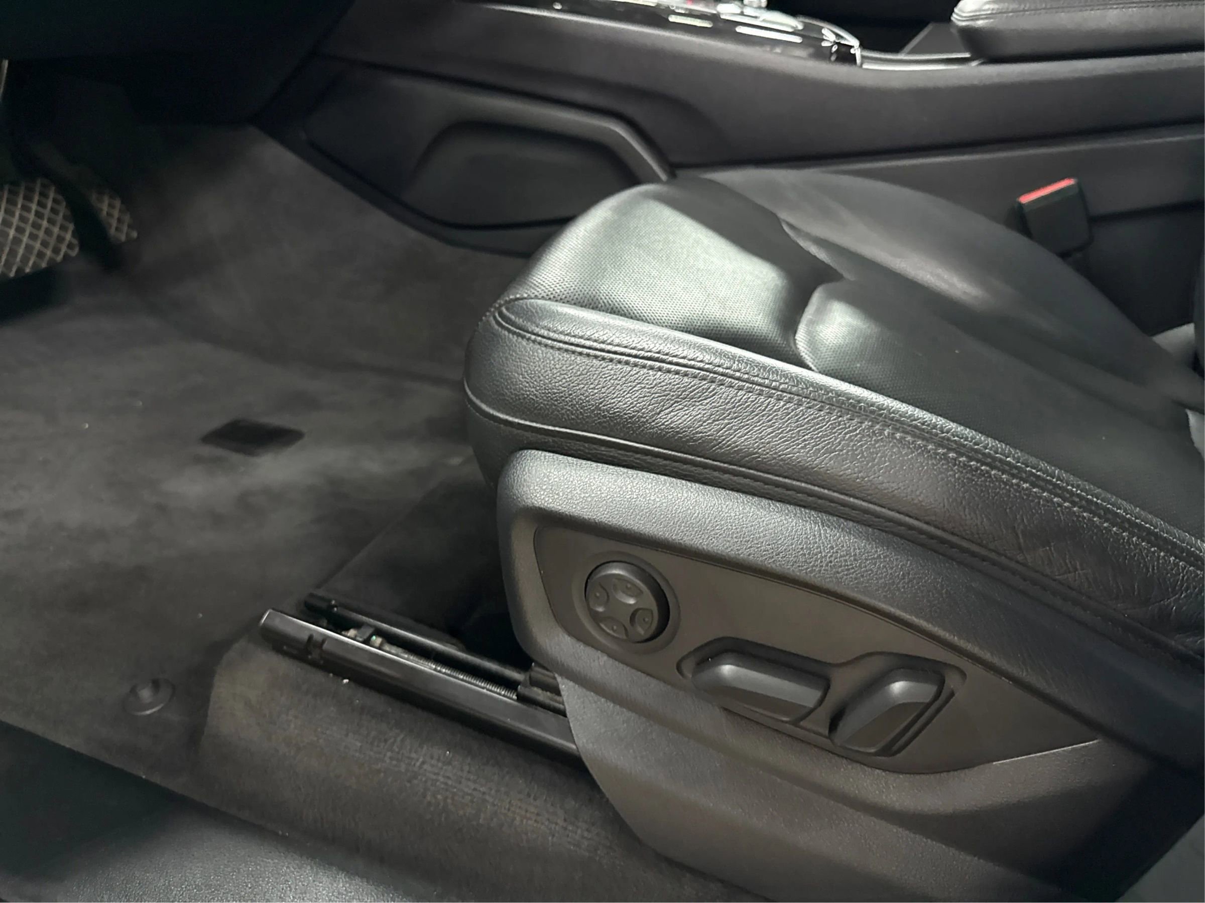 Used 2018 Audi Q7 3.0T Prestige w/ Prestige Package image 44