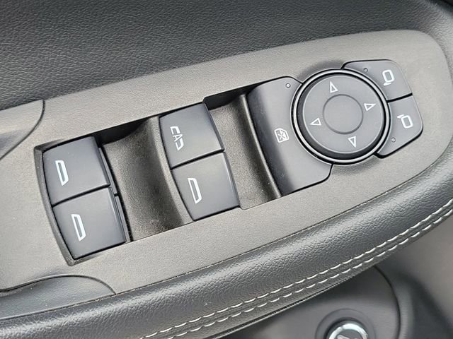 Used 2021 Buick Encore GX Select w/ Sport Touring Package FWD image 25