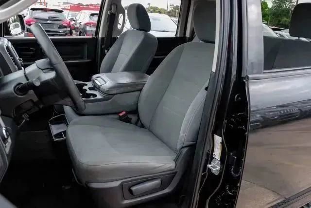 Used 2018 RAM 1500 Express w/ Black Ram 1500 Express Group image 38