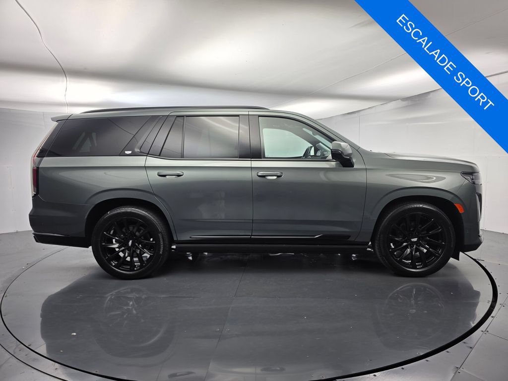 Used 2023 Cadillac Escalade Sport Platinum w/ LPO, ONYX Package AWD/4WD video 3