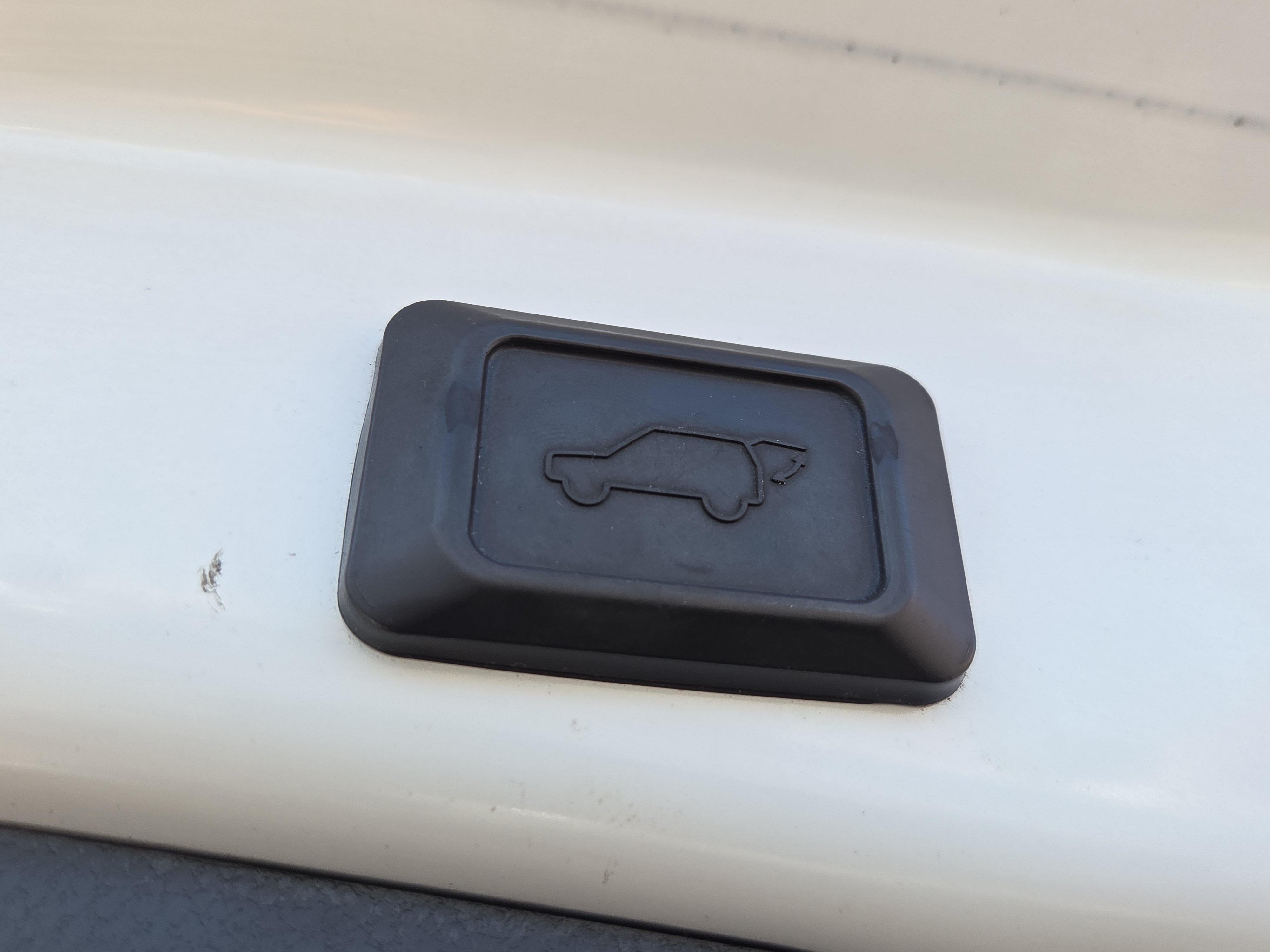 Used 2020 Toyota RAV4 XLE w/ Convenience Package AWD/4WD image 14