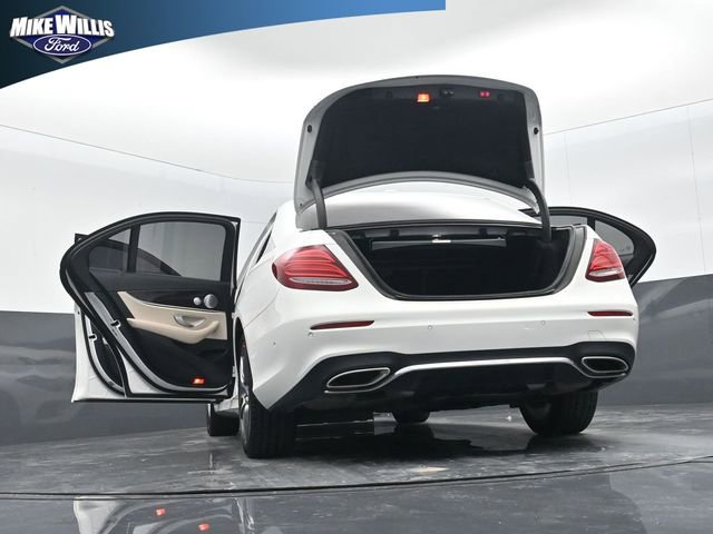 Used 2019 Mercedes-Benz E 300 image 30