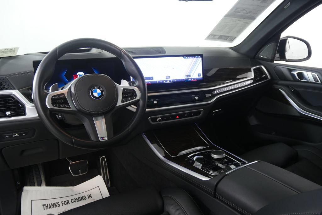 Used 2024 BMW X5 xDrive40i w/ M Sport Package AWD/4WD image 17