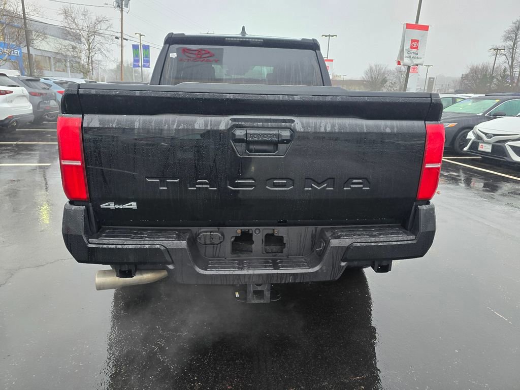 Used 2024 Toyota Tacoma SR5 AWD/4WD image 6
