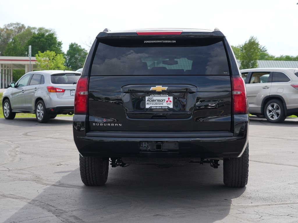 Used 2020 Chevrolet Suburban LS w/ Skid Plate Package AWD/4WD image 4