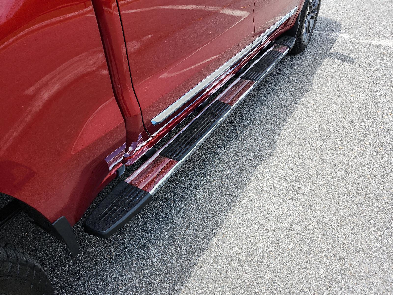 Certified 2026 Chevrolet Silverado 1500 High Country w/ Technology Package image 7