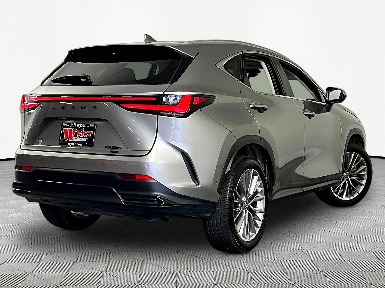 Used 2025 Lexus NX 350 AWD w/ Accessory Package (2T) image 6