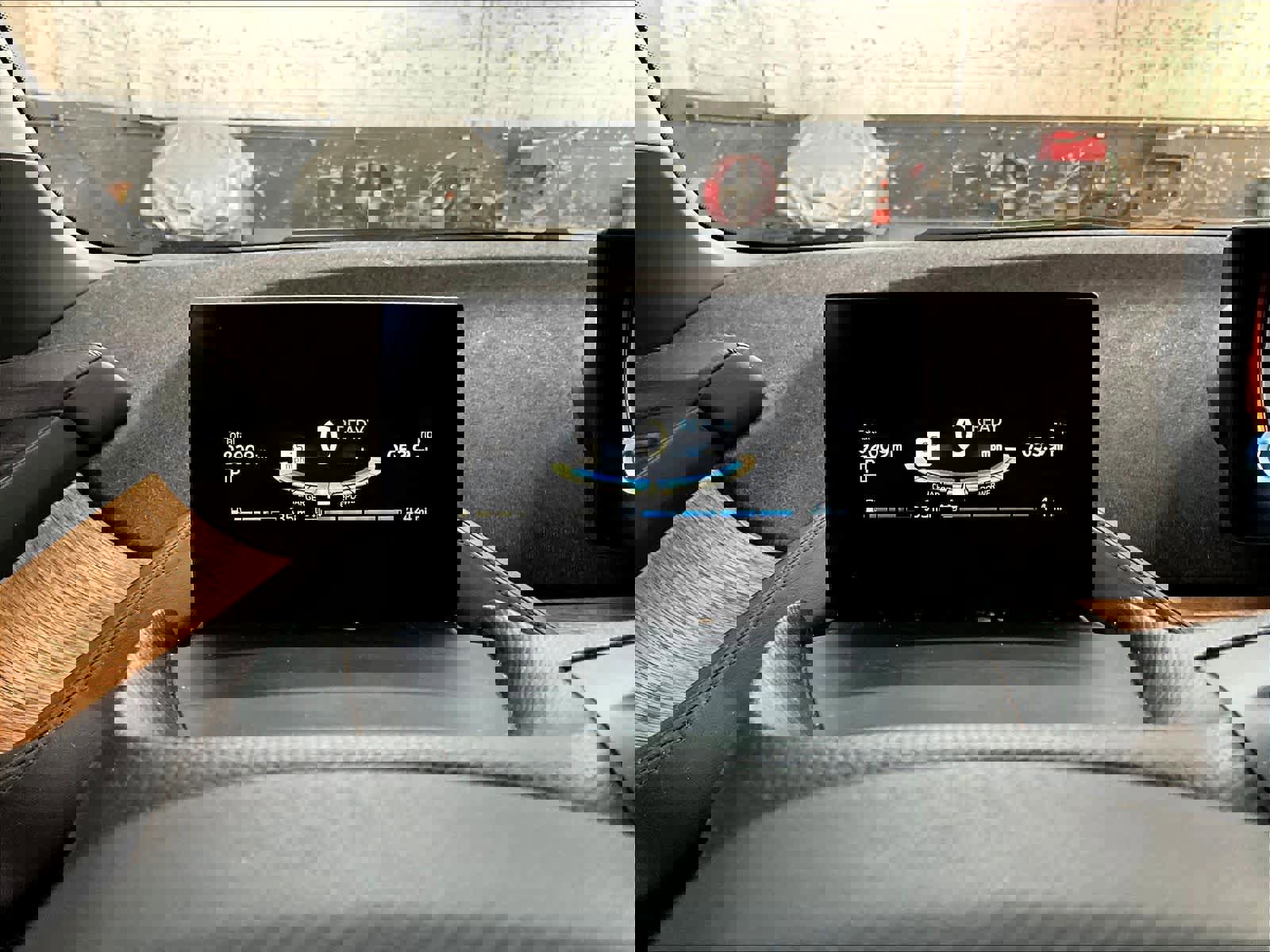 Used 2015 BMW i3 w/ Range Extender image 21