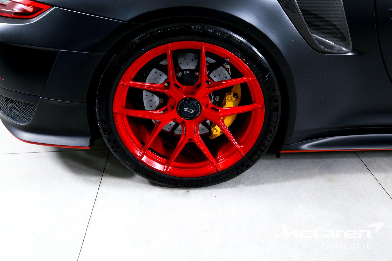 Used 2018 Porsche 911 GT2 RS RWD image 25