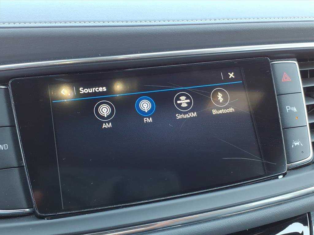 Used 2024 Buick Enclave Premium image 5