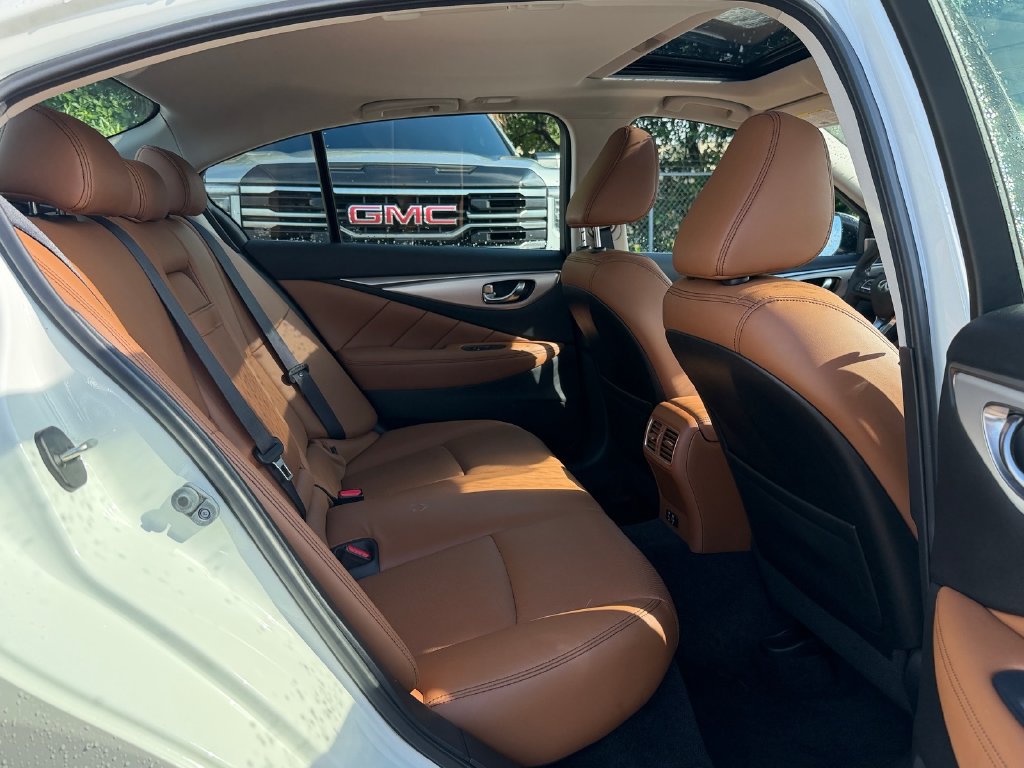 Used 2023 INFINITI Q50 Luxe w/ Cargo Package RWD image 15
