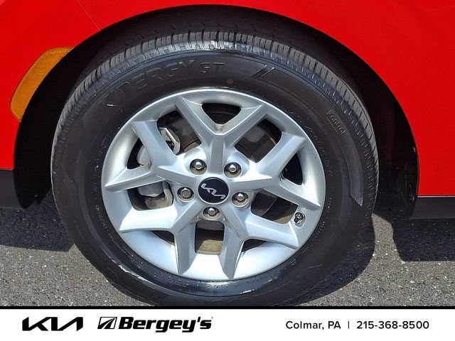 Certified 2023 Kia Soul LX w/ LX Technology Package FWD image 9