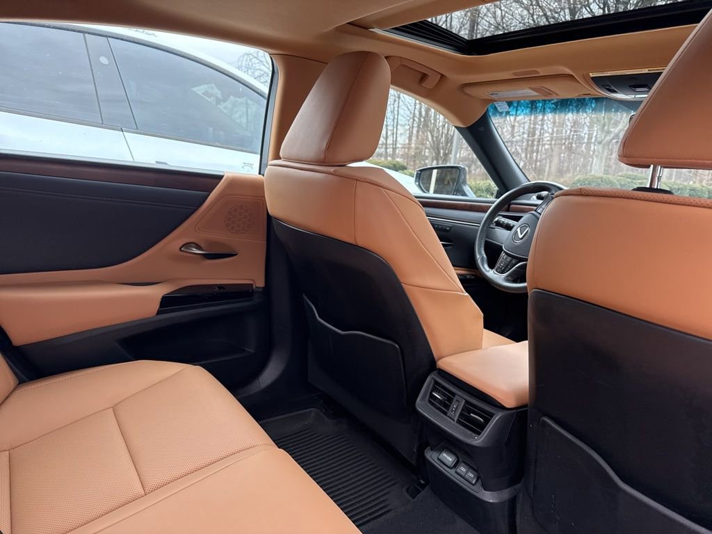 Certified 2023 Lexus ES 350 350 w/ Premium Package image 8