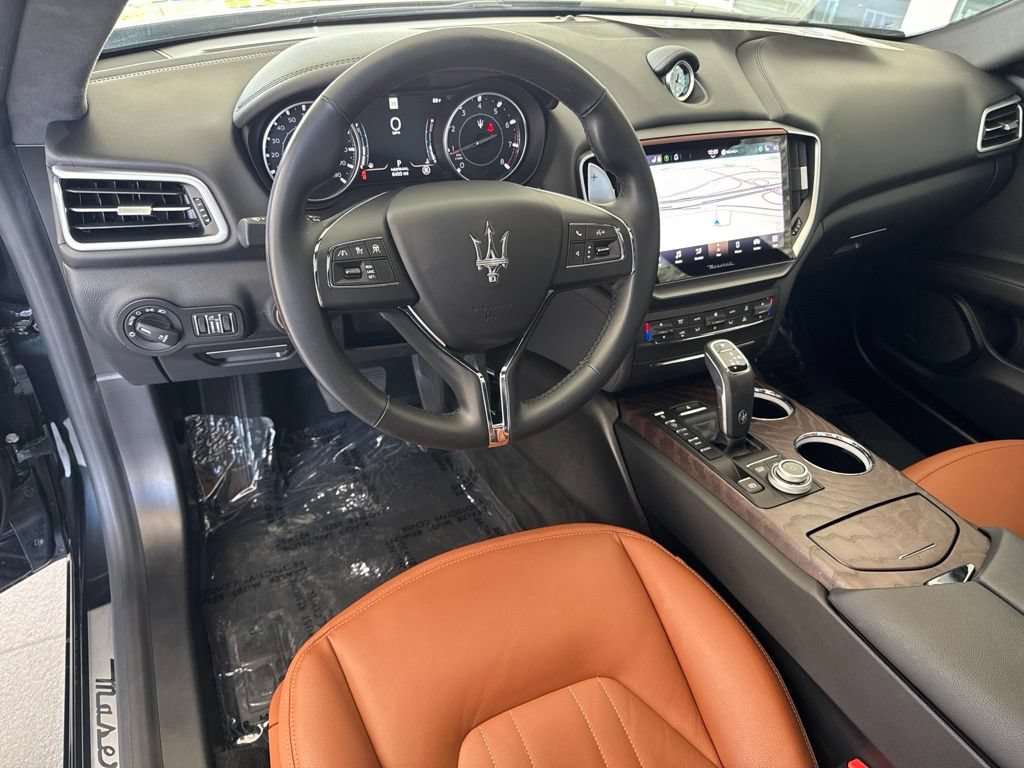 Certified 2023 Maserati Ghibli Modena RWD image 16