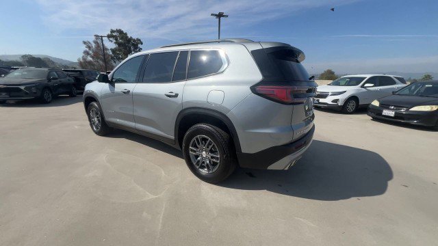 Used 2025 GMC Acadia Elevation image 6