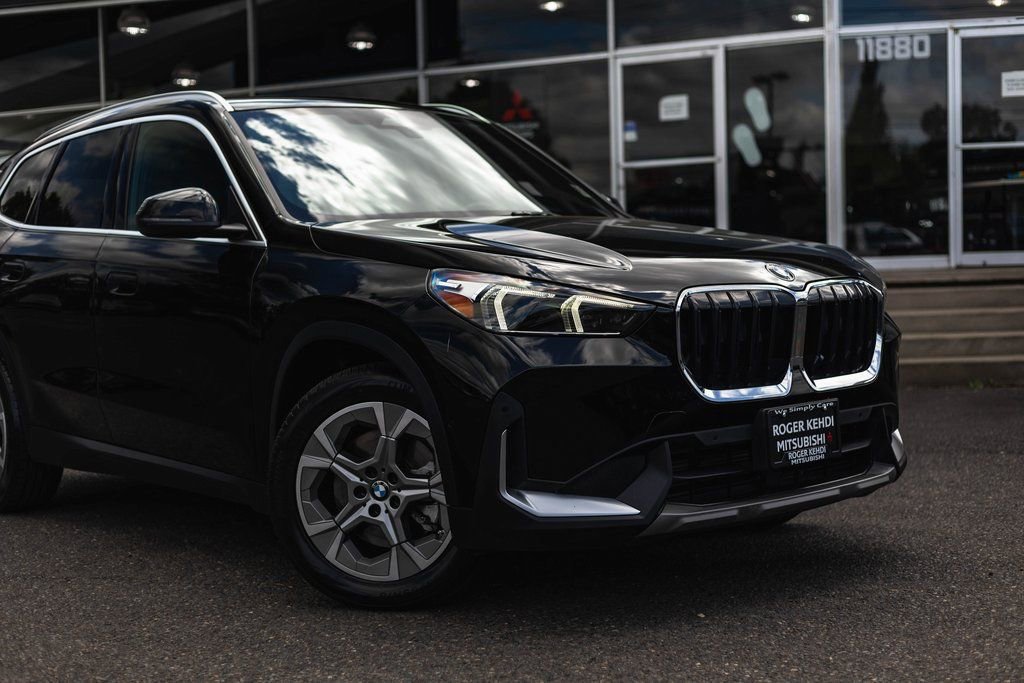 Used 2023 BMW X1 xDrive28i video 3