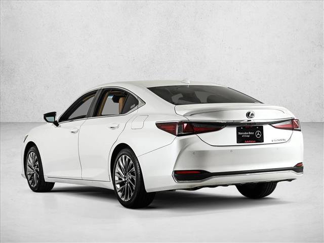 Used 2024 Lexus ES 300h Ultra Luxury w/ Accessory Package (Z1) FWD image 8