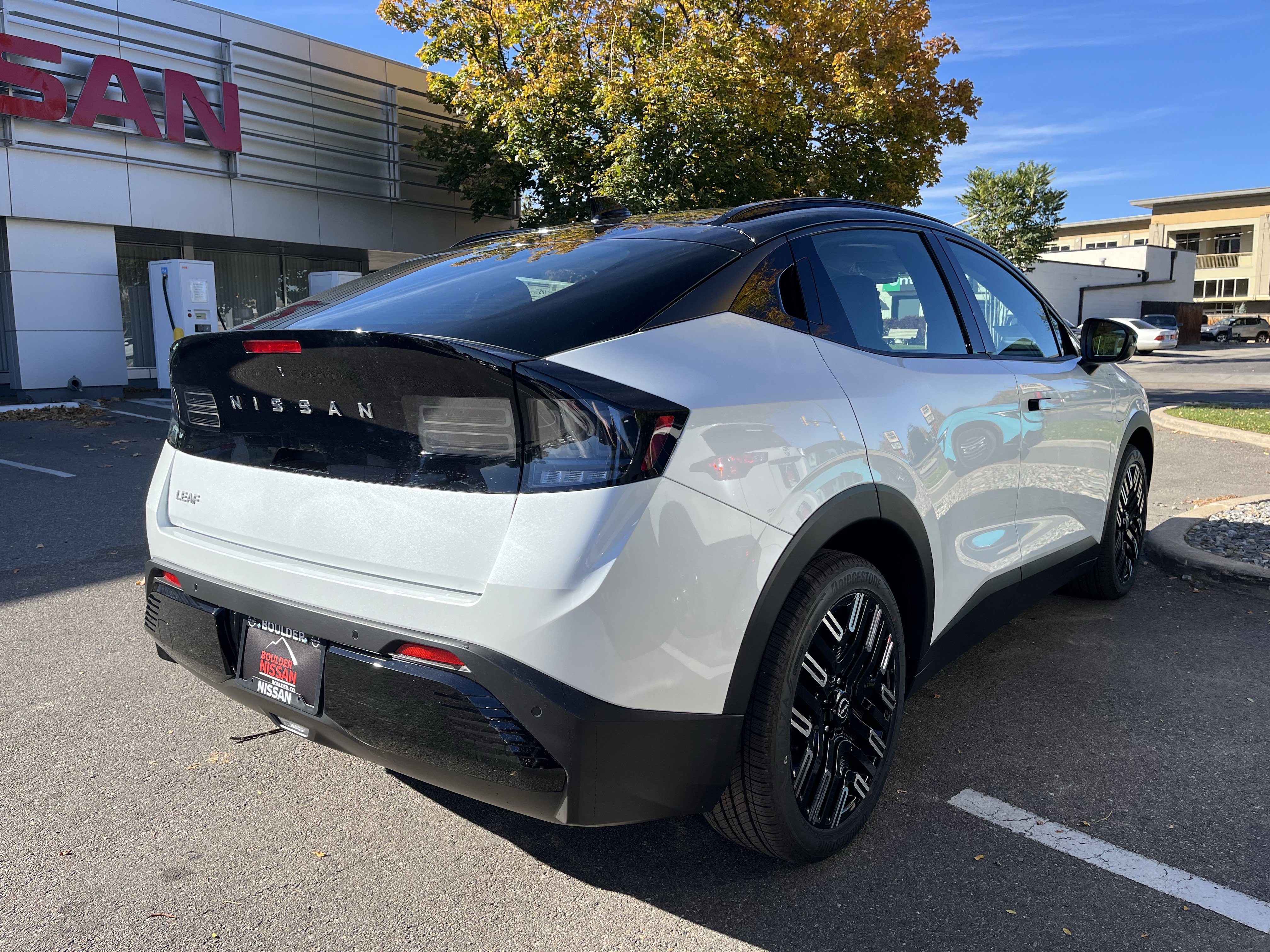 New 2026 Nissan Leaf Platinum+ w/ Cargo Package (Platinum+) image 8