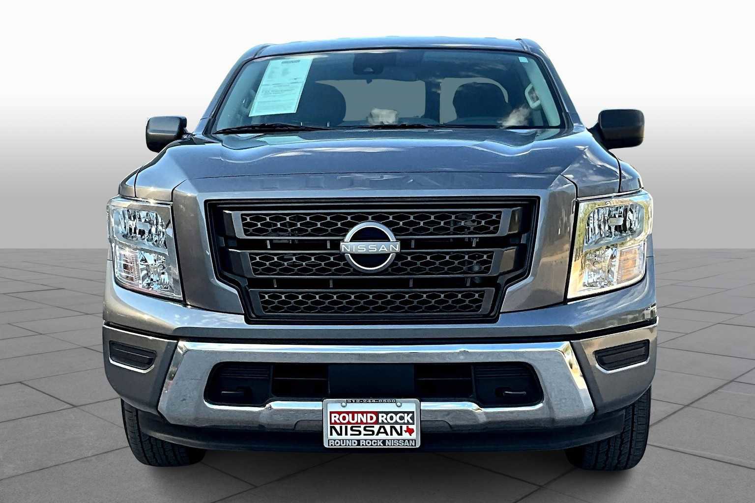 Used 2024 Nissan Titan SV w/ Accessory Utility Package image 5