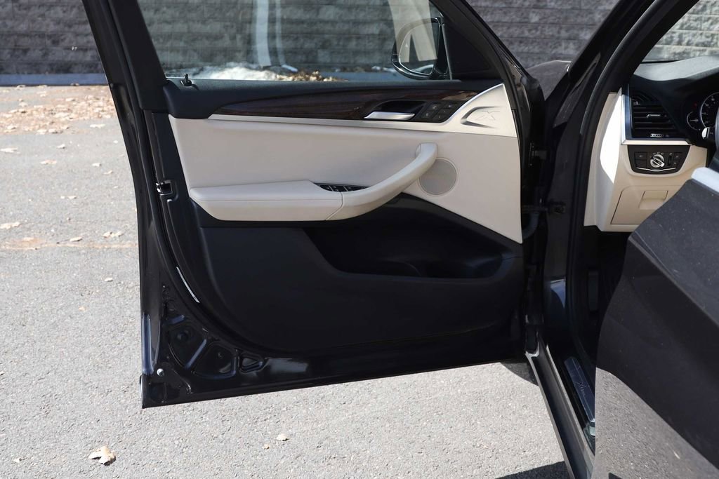 Used 2019 BMW X3 xDrive30i w/ Driving Assistance Package image 22