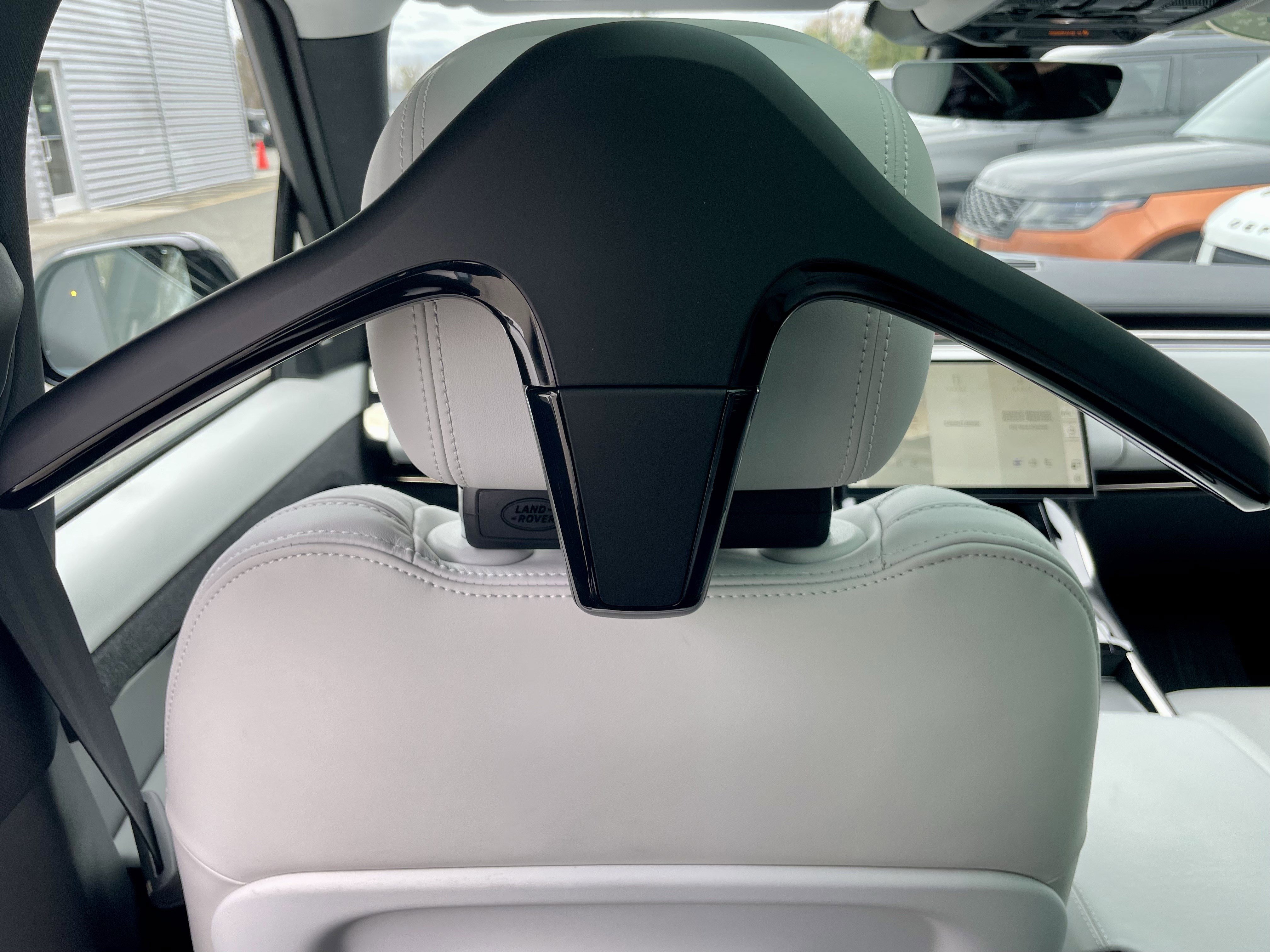 Certified 2024 Land Rover Range Rover Sport SE image 32