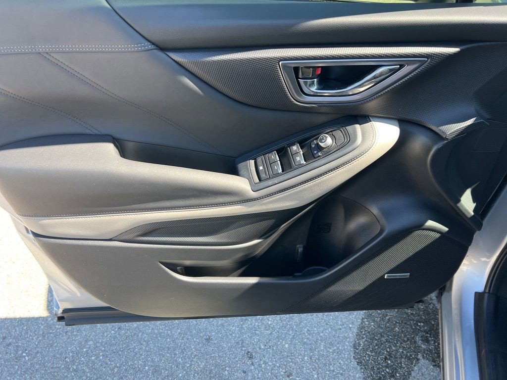 Used 2024 Subaru Forester Limited image 46