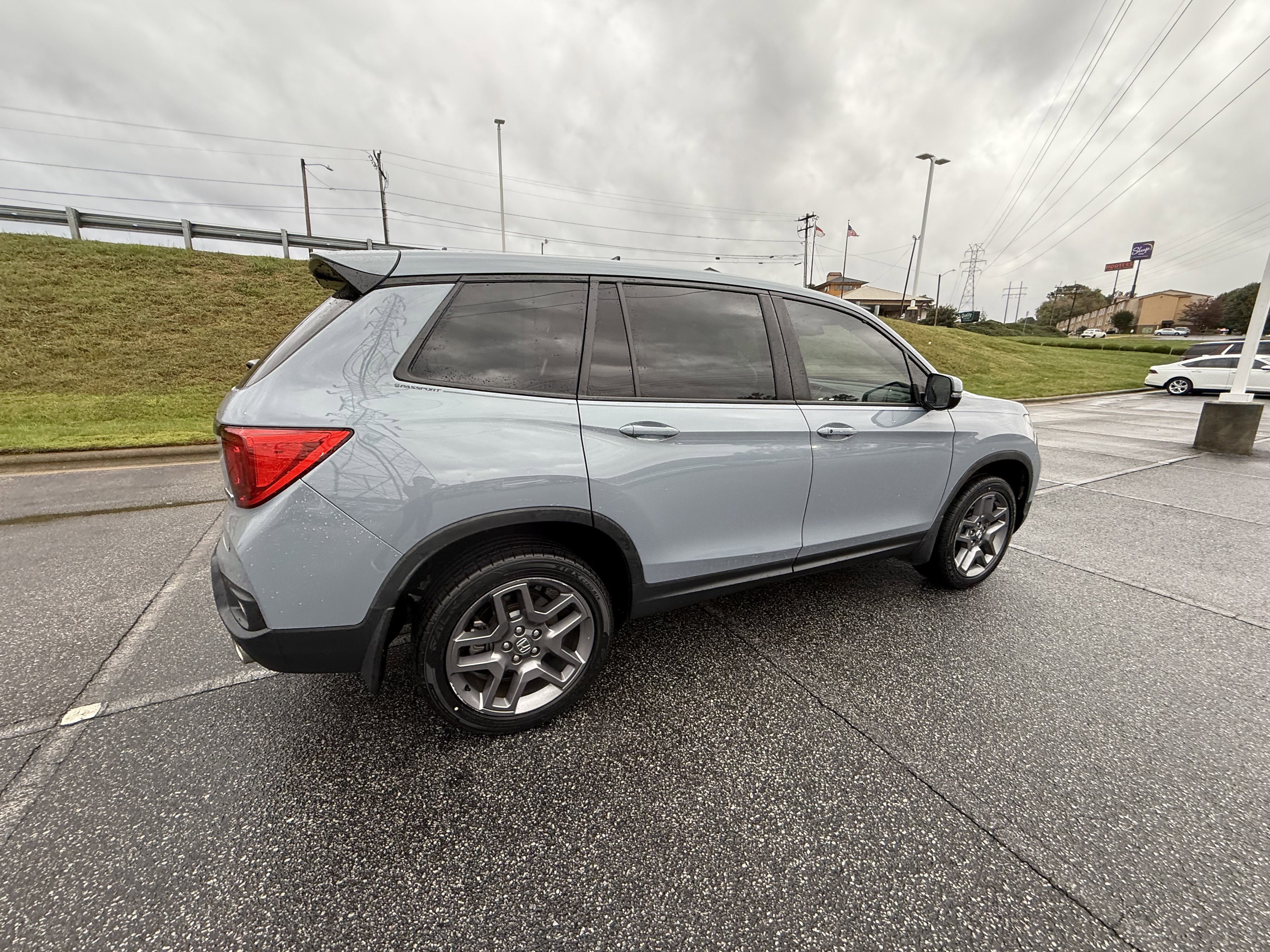 Certified 2023 Honda Passport EX-L image 9