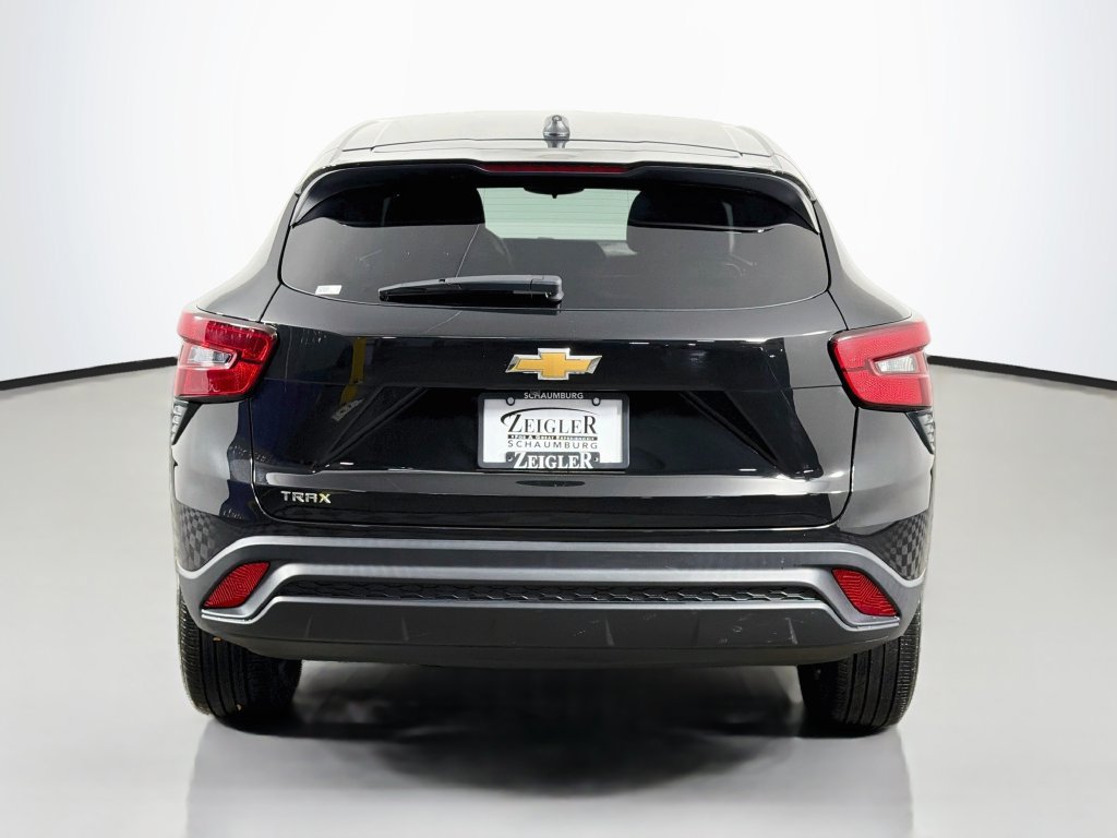 Used 2024 Chevrolet Trax LS FWD image 6