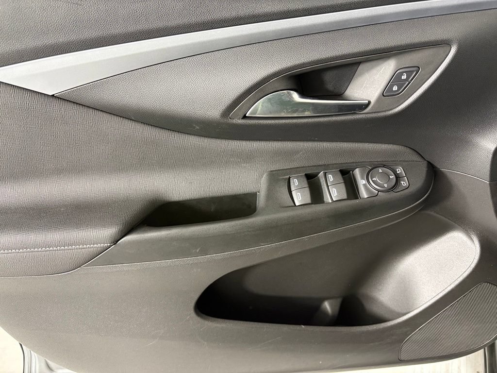 Certified 2025 Buick Envista Preferred FWD image 22