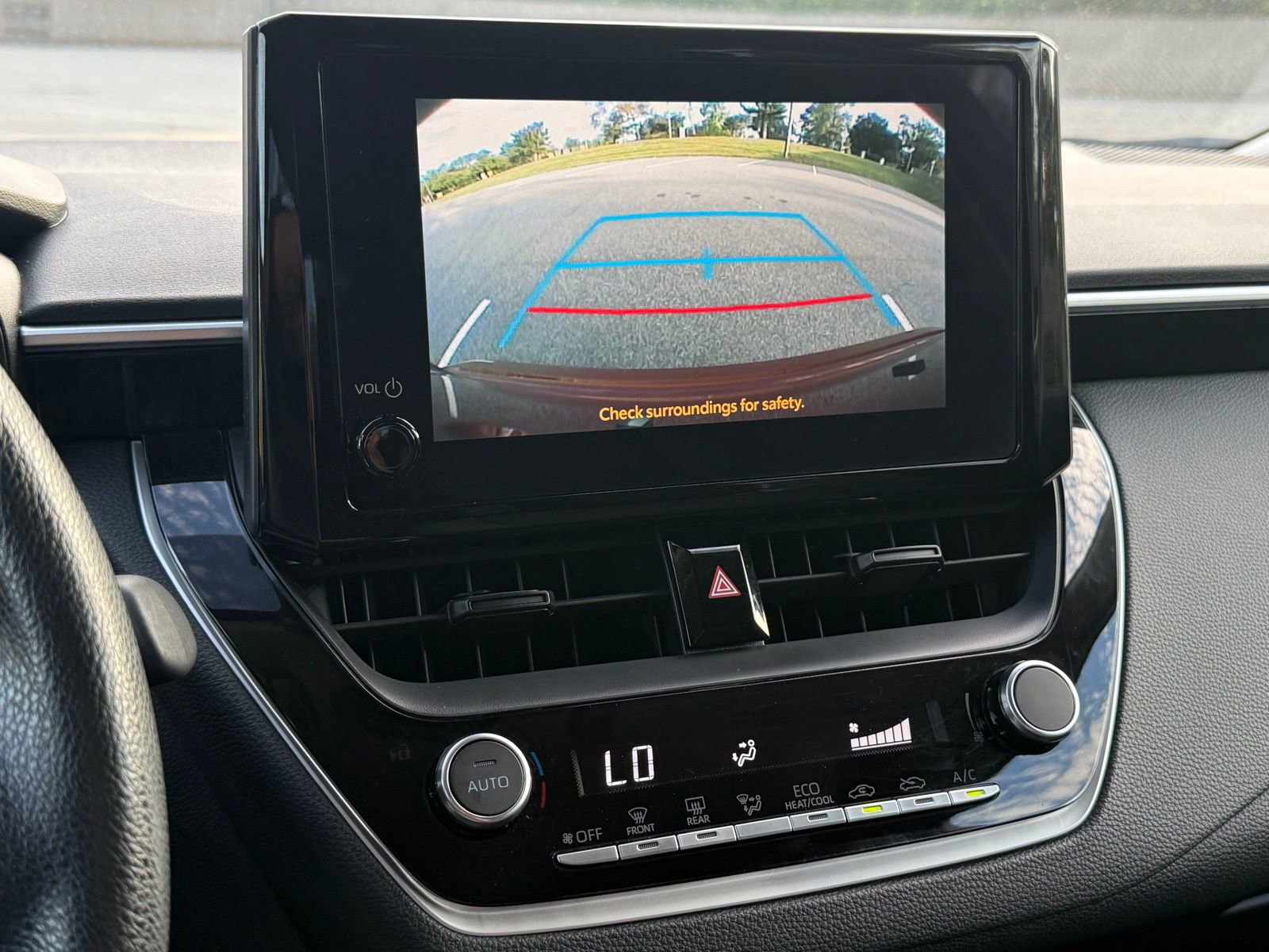 Used 2024 Toyota Corolla LE image 26