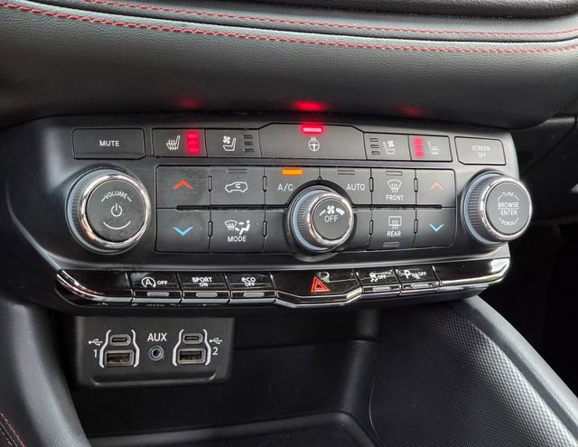 Used 2024 Dodge Durango GT image 25