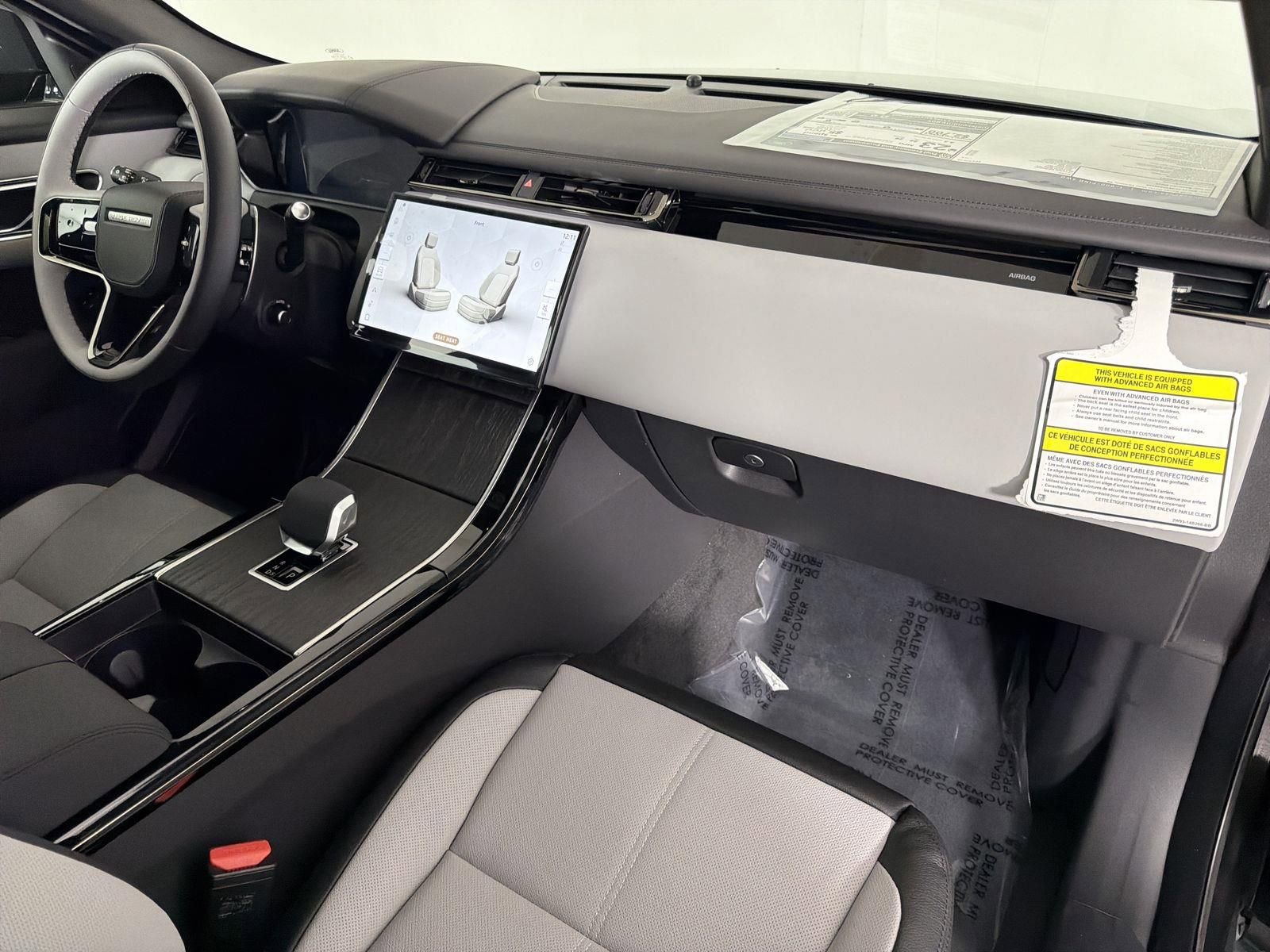 New 2026 Land Rover Range Rover Velar Dynamic SE image 35