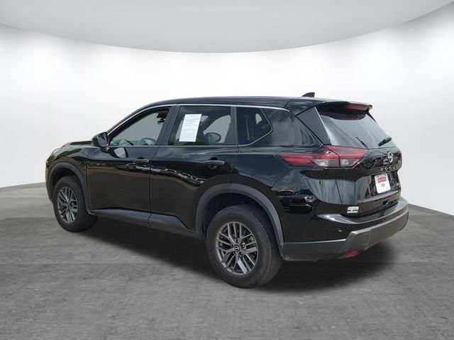 Used 2024 Nissan Rogue S image 5