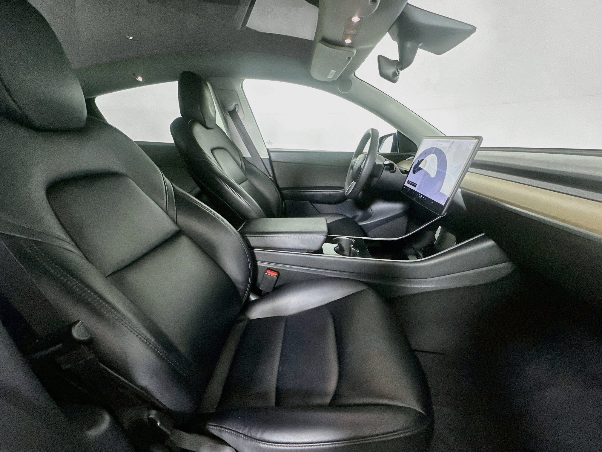 Used 2020 Tesla Model Y Long Range AWD/4WD image 31
