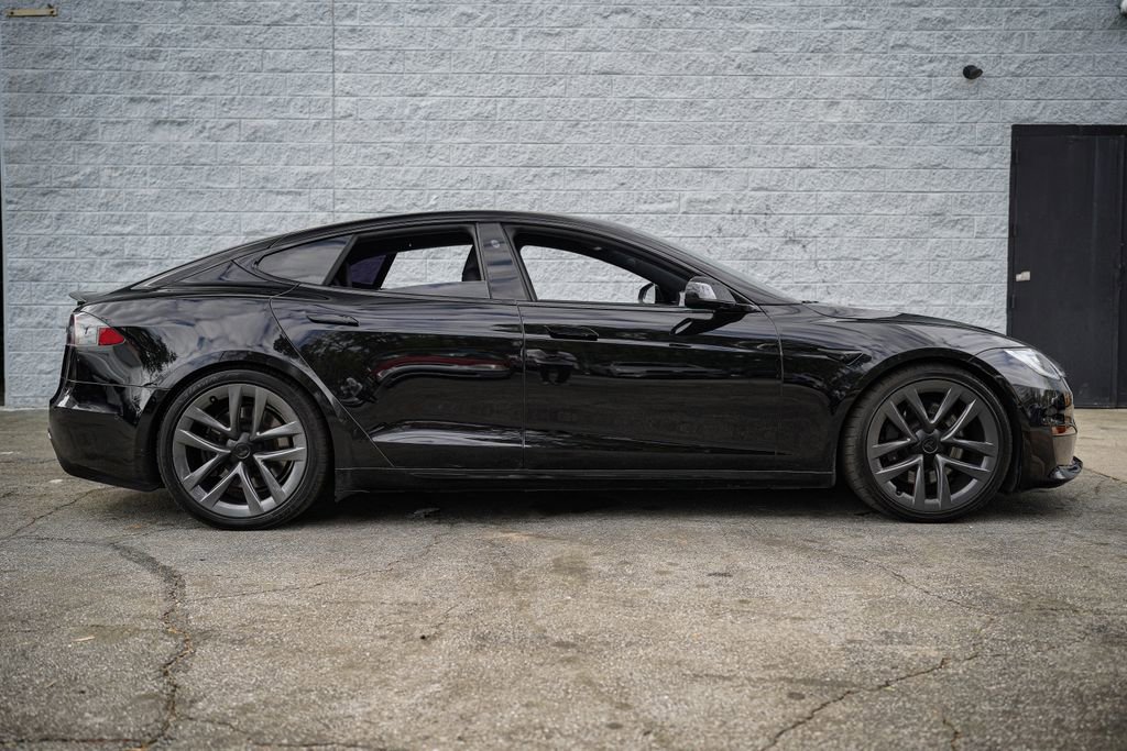 Used 2022 Tesla Model S Plaid image 17