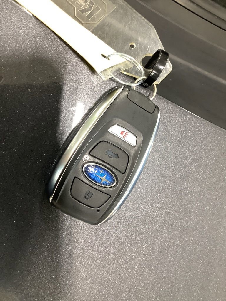 Certified 2022 Subaru Forester Limited image 30