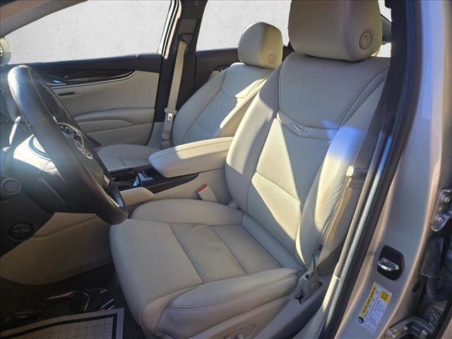 Used 2015 Cadillac XTS Luxury image 12