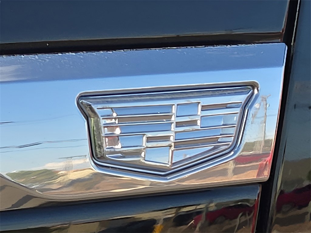 New 2026 Cadillac Vistiq Premium Luxury w/ LPO, Floor Liner Package image 10