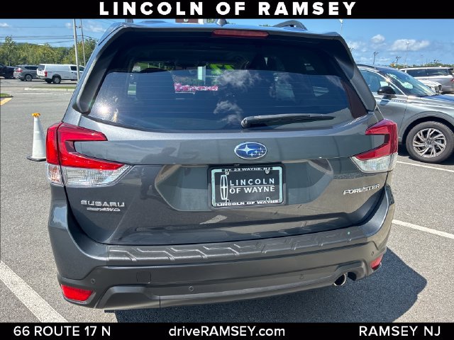 Used 2022 Subaru Forester Limited AWD/4WD image 4
