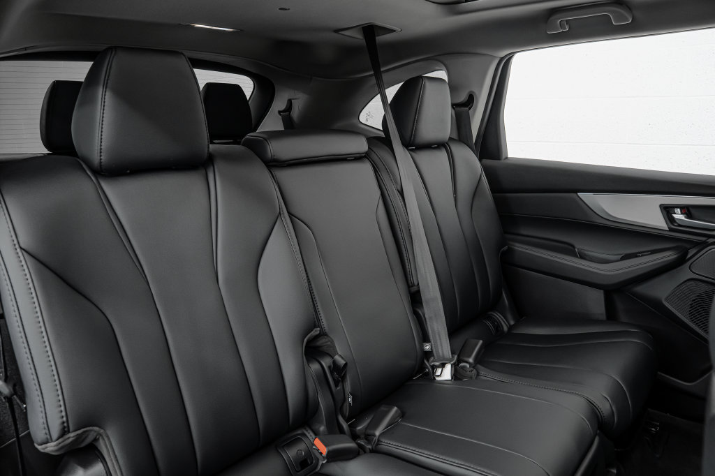 Certified 2026 Acura MDX FWD image 31