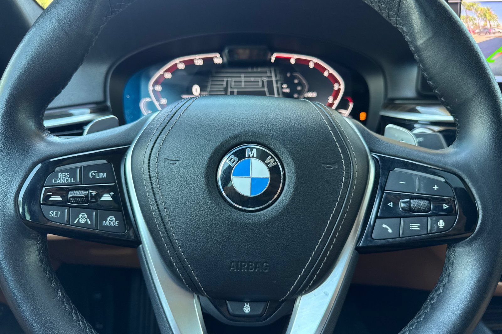 Used 2023 BMW 530i w/ Premium Package RWD image 23