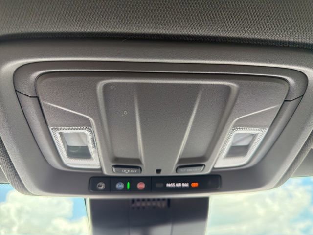 Used 2022 GMC Sierra 1500 SLE image 25